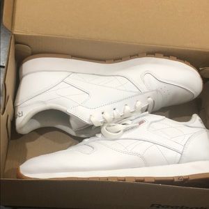 women reebok classic